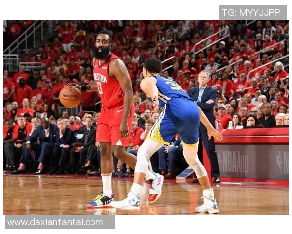 2019年10月19日火箭队与热火队精彩对决录像回放与赛后分析