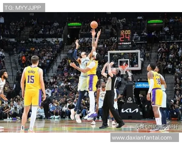 2013年NBA季后赛经典对决马刺与湖人激战回顾与精彩瞬间分析