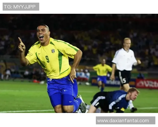 2002世界杯经典对决巴西与荷兰的巅峰之战回顾与分析